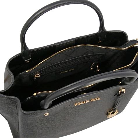 michael kors taache